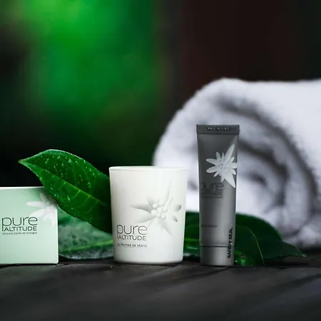 Moderne 46 M², 4 Pers, Moriond, Skis Aux Pieds, Balcon, Parking, Wifi, Ascenseur - Fr-1-631-170 Appartement *